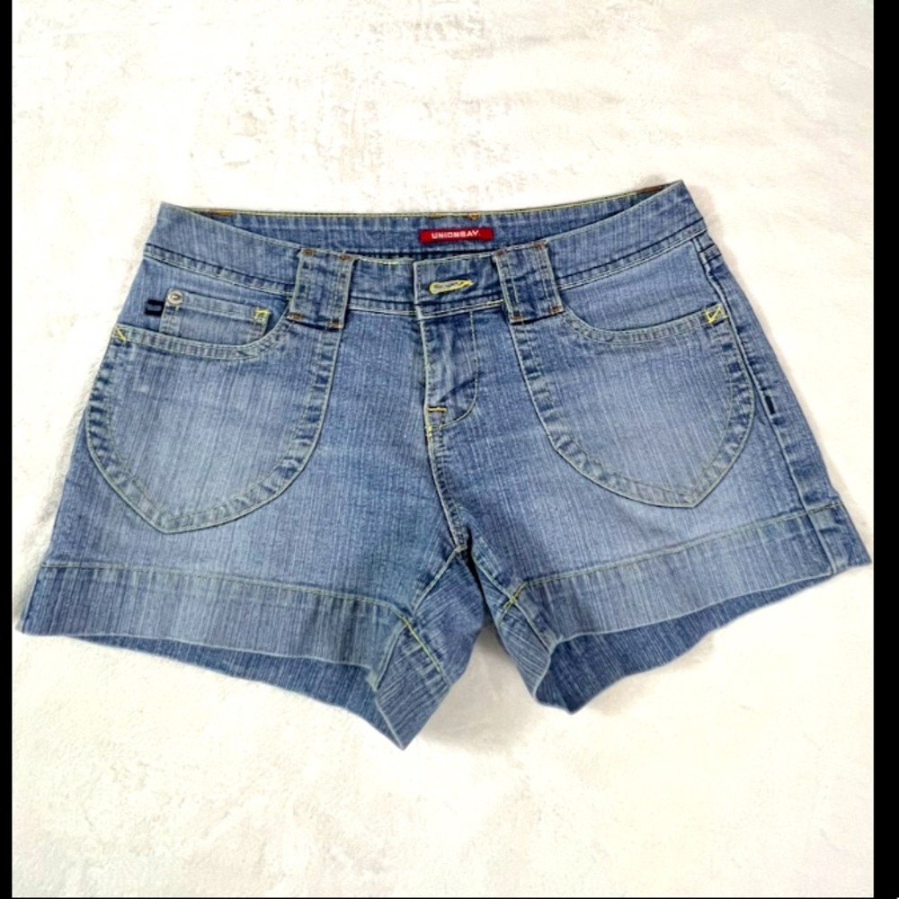 Size 9 Union Bay Jean Shorts